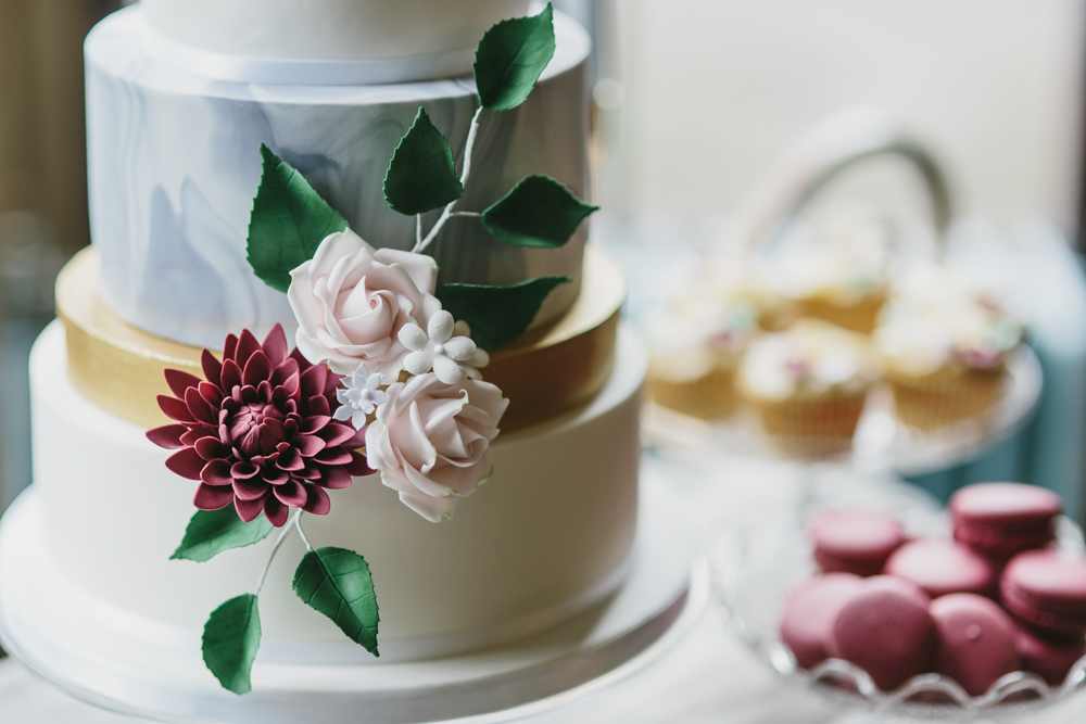 Blush and burgundy wedding, elegant wedding, gold grey burgundy wedding cake, marble wedding cake, dessert table ideas, sugar flowers